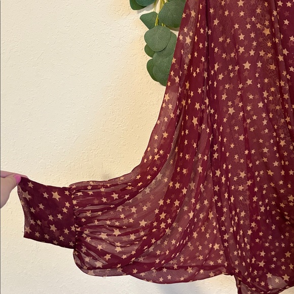 Free People Burgundy Sheer Star-Print Tie-Front Kimono Top✨ - Picture 6 of 10